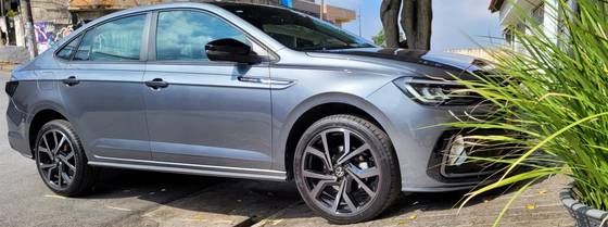 VOLKSWAGEN VIRTUS 1.4 250 TSI EXCLUSIVE AUTOMÁTICO